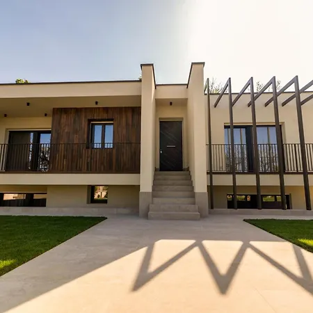 The One - Zavillas - Up To 14 People Villa *