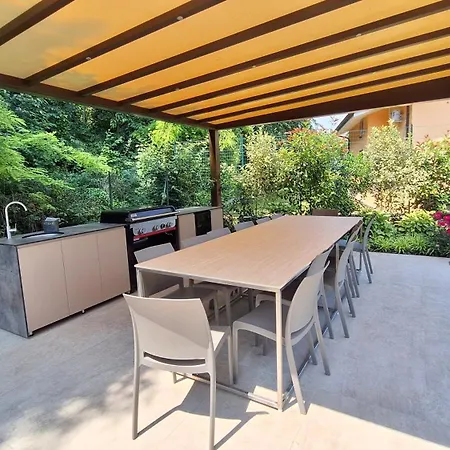 The One - Zavillas - Up To 14 People Villa